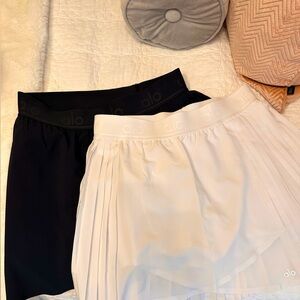 Alo tennis skirt (set of two)